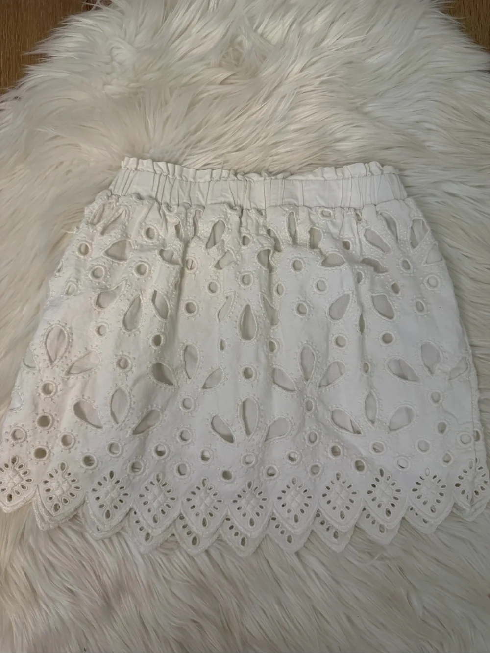Sea New York White Eyelet Scalloped Mini Skirt Girls Size 5-7‎